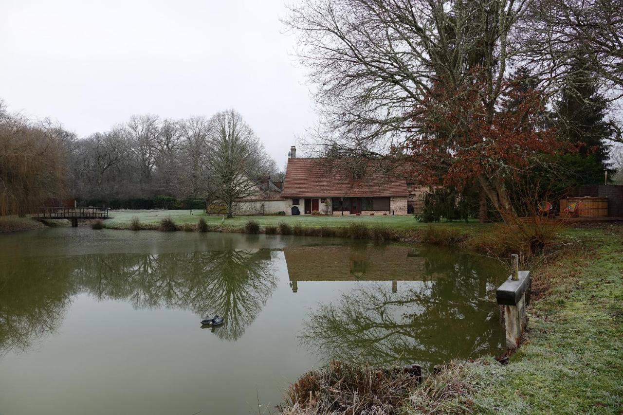 Ferme Boisquillon Bed & Breakfast Marcilly-en-Gault Exterior photo